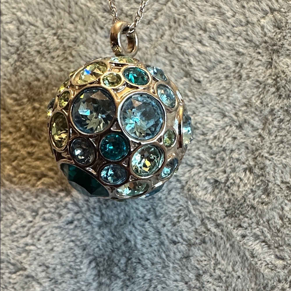 🧡 Touchstone Crystal Swarovski Pendant 🧡
